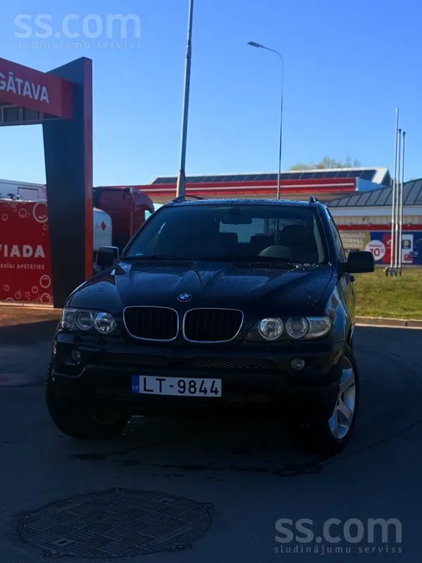 BMW X5