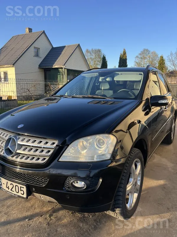 Mercedes ML320