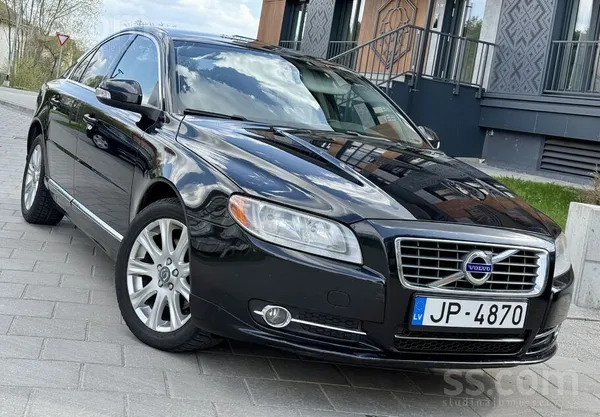 Volvo S80