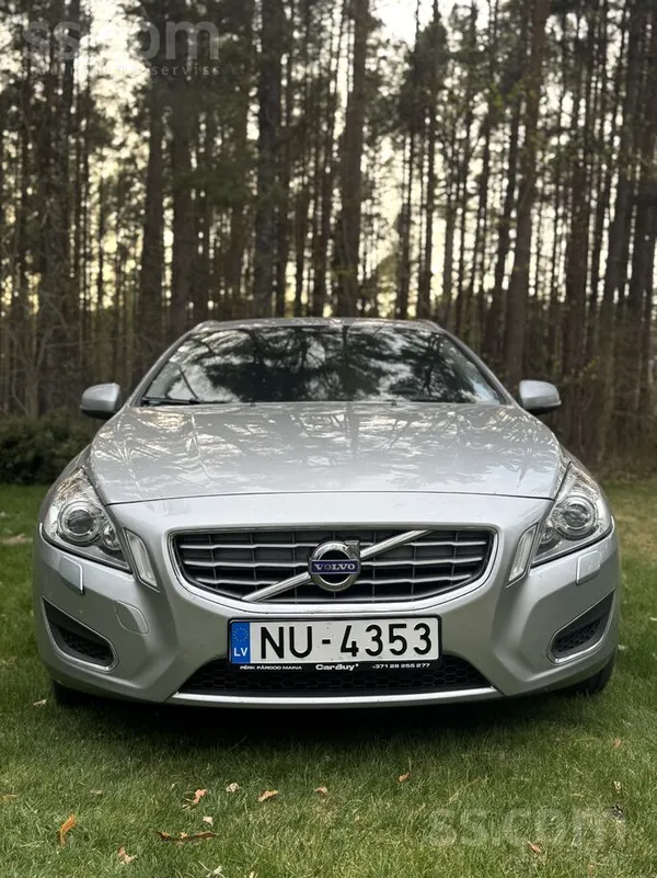 Volvo V60