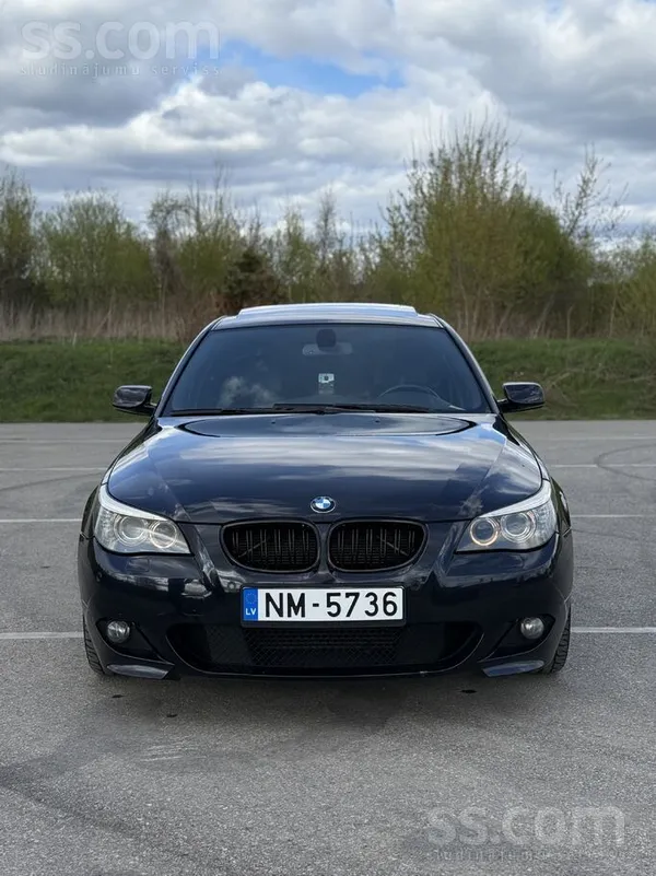 BMW 525