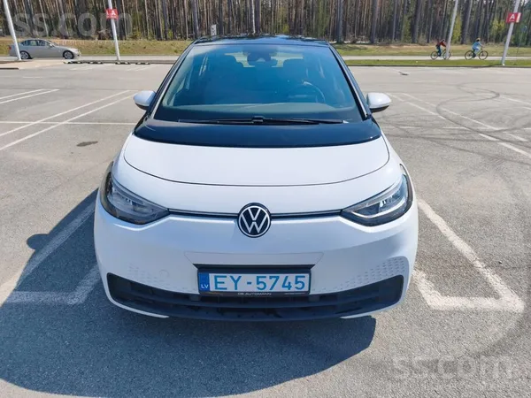 VW Id. 3 Pro 150 KW, teicamā stāvoklī, apkopes izietas VW Moller auto, pagar