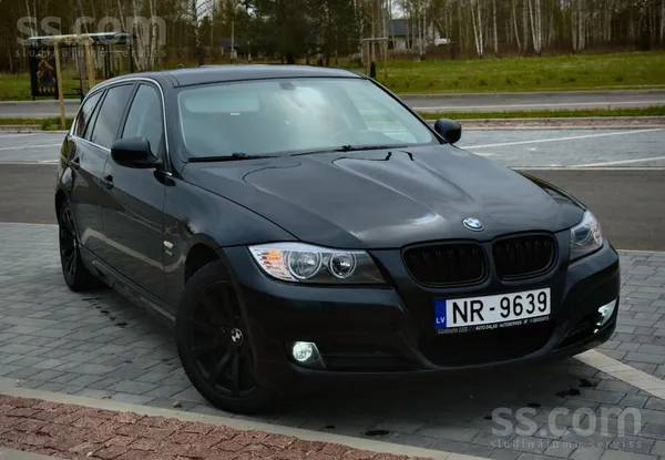 BMW 330