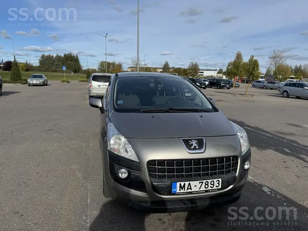 Peugeot 3008