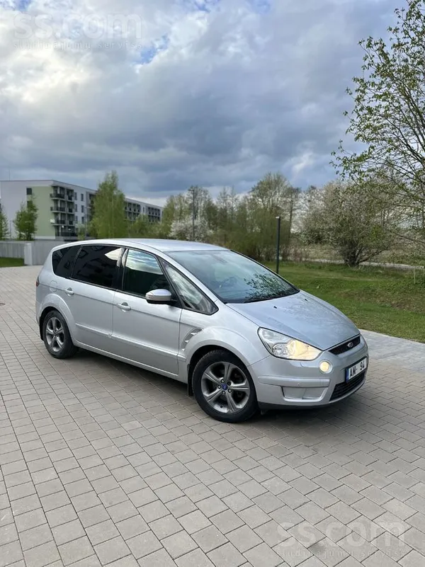 Ford S-Max