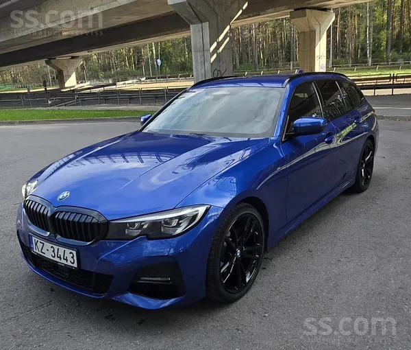 BMW 320