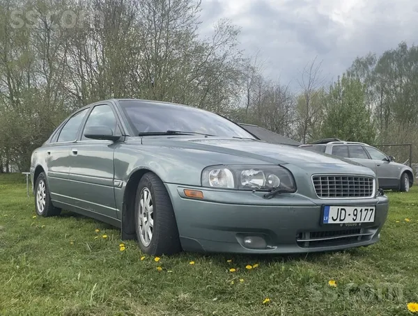Volvo S80