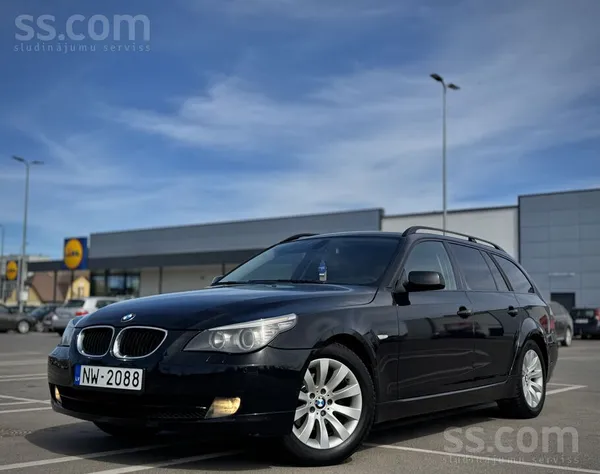BMW 520