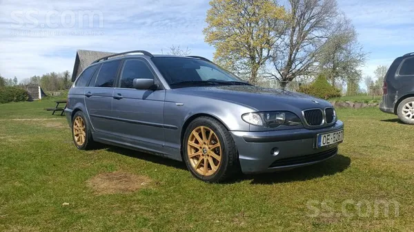 BMW 320