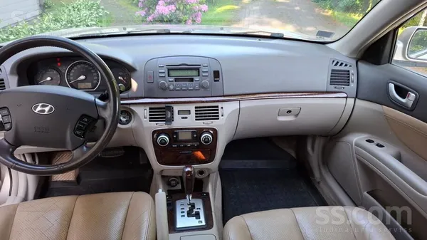 Hyundai Sonata