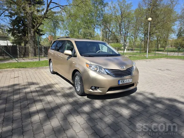 Toyota Sienna