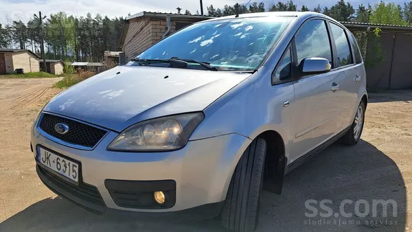 Ford c- max. Минивэн. Простая надёжная машина, очень вместительная. Мотор тя