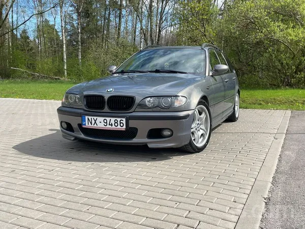 BMW 330