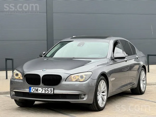 BMW 730d 180kW F01 Sportpakets. 

Машина в отличном техническом и визуальн