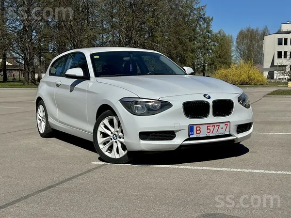 BMW 120