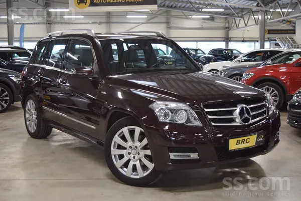 Mercedes-Benz Glk 250 4Matic. 2011. gada. 2.2l dīzelis, 150 Kw (204 Hp)
P