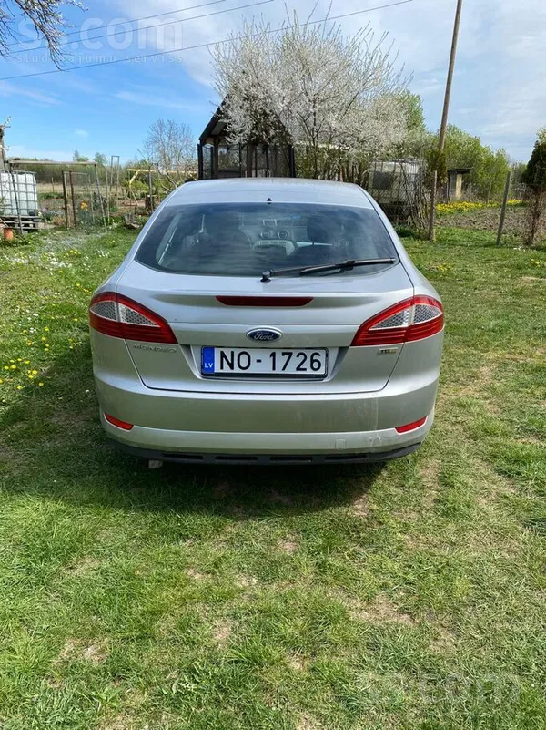 Pārdod Ford Mondeo labā tehniskā stāvoklī. Sēdies un brauc. Mašīnai sekots l