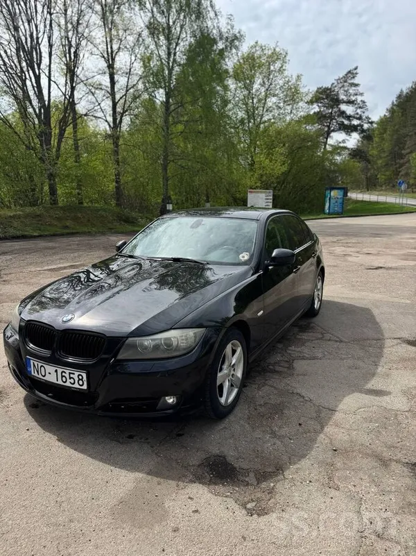 BMW 320