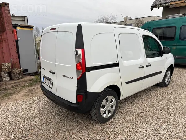 Renault Lielisks darba auto, viss darbojas, ņem un pelni.