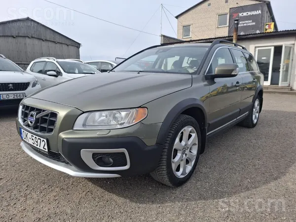 Volvo XC 70 - 1