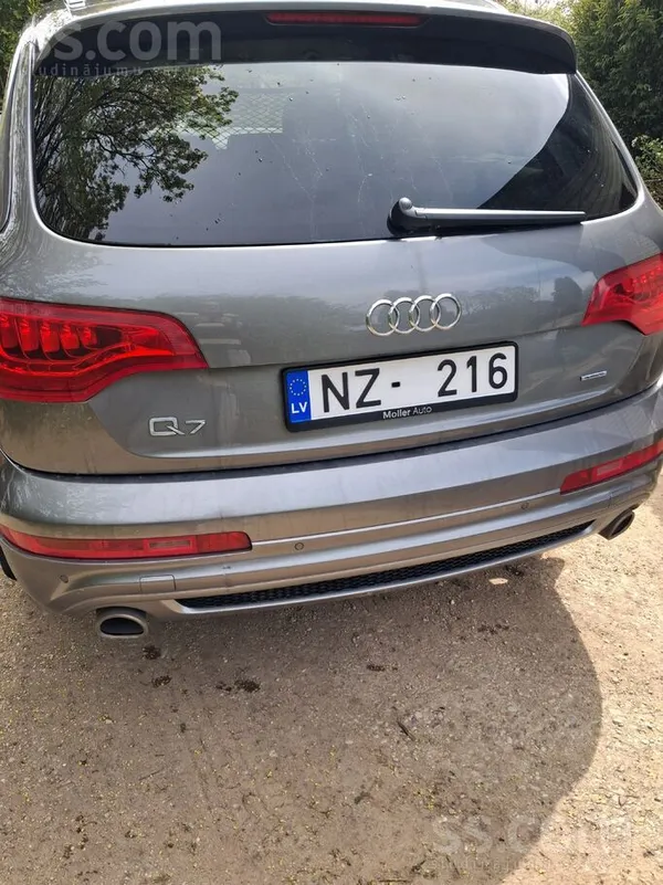 Audi Q7