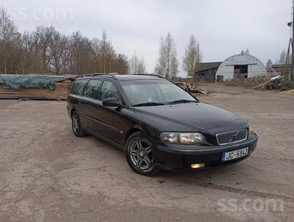 Volvo V70