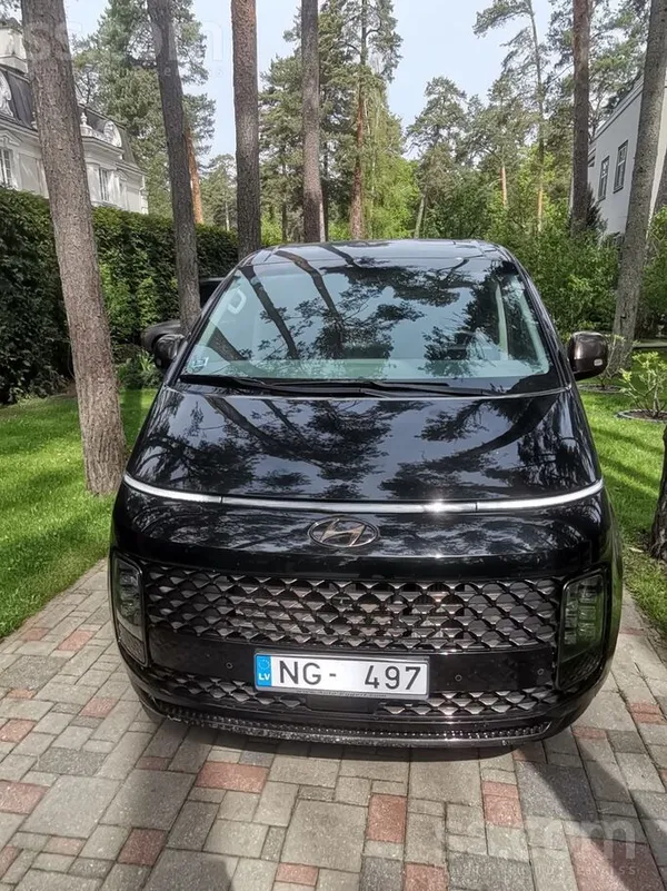 Hyundai Pārdod Hyundai Staria Premium, 2021. gada izlaidum