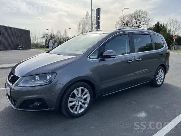 SEAT Alhambra