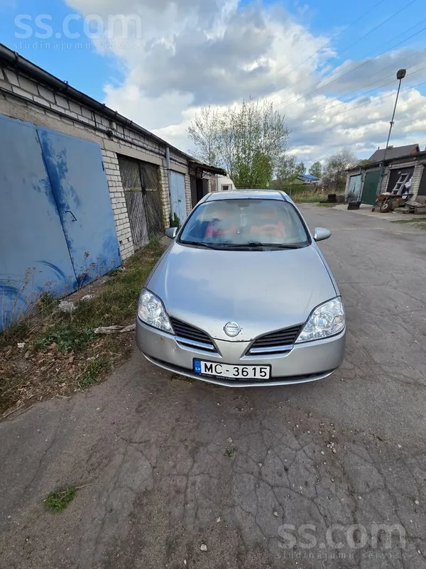 Nissan Auto kustas, bet sajūga pedālim ir defekts