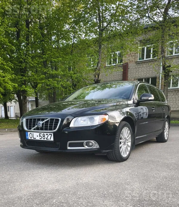 Volvo V70