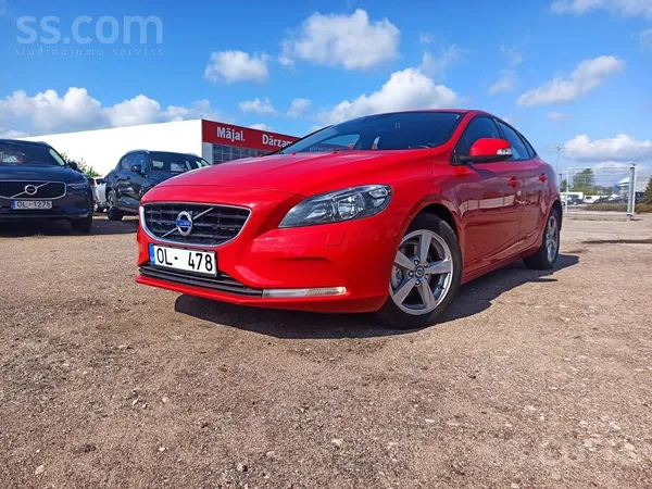 Volvo V40
