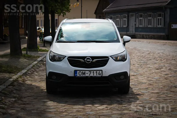 Opel Crossland X