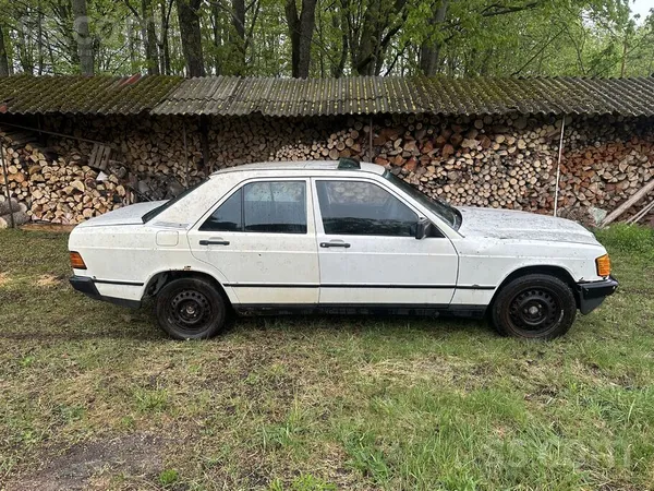 Mercedes 190