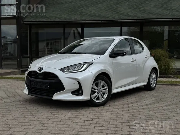Mazda Mazda 2 Hybrid (Toyota Yaris). gada hibrīdu – ekon
