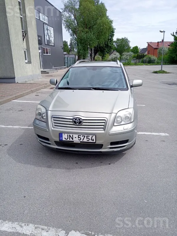 Toyota Продаю Toyota Avensis 2.2 D-Cat 130kw. 2006 год. P
