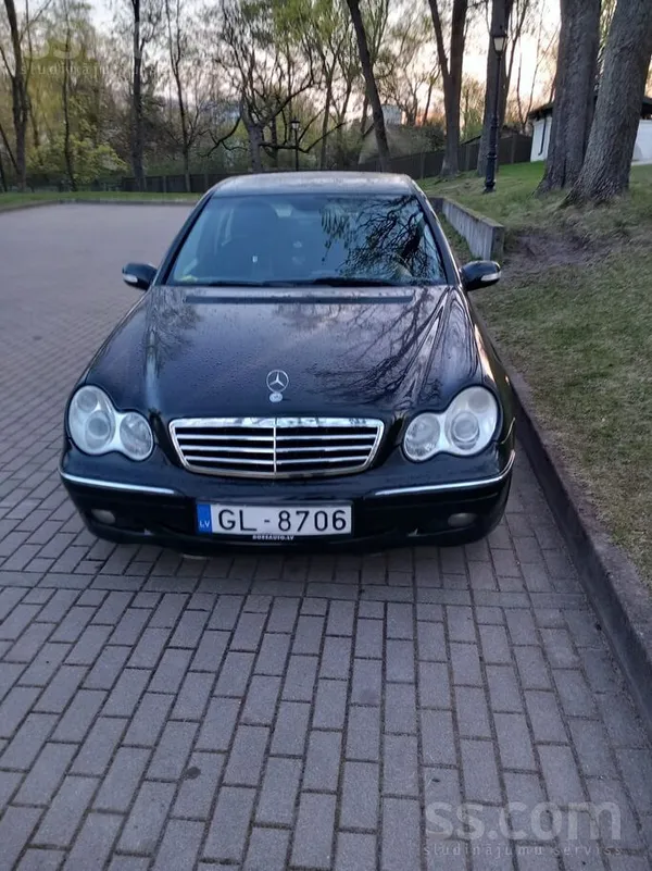 Mercedes C220