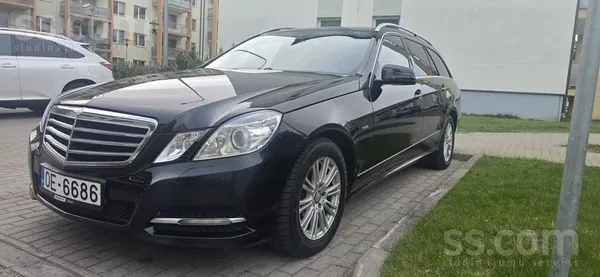 Mercedes E200