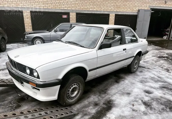 BMW Nepabeigts projekts. Pamainijās dzīvē prioritātes.