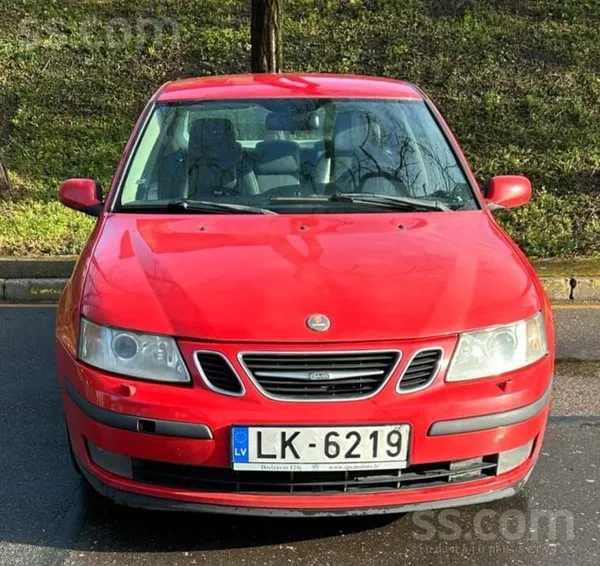 Продаю Saab 9-3 2.0 турбо аэро автомат. Машина не новая, есть ржавчина и деф