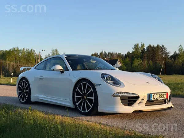 Porsche 911
