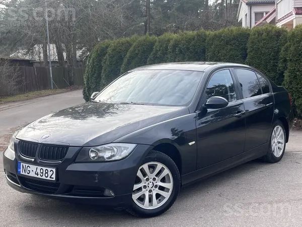 BMW 320