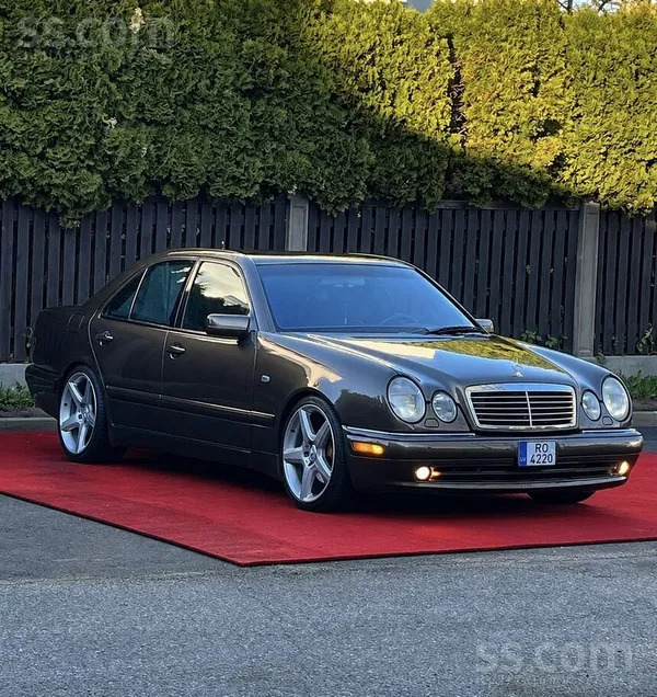 Mercedes E420