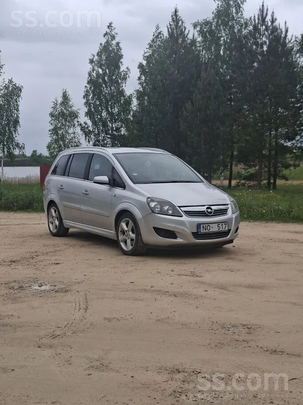 Opel Zafira