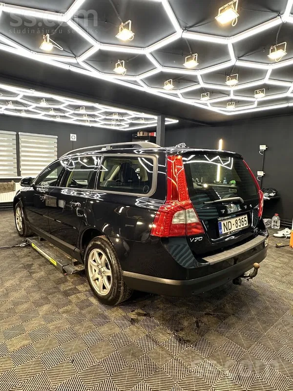 Volvo V70
