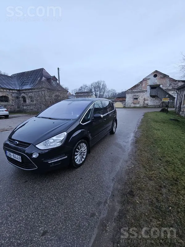 Ford S-Max