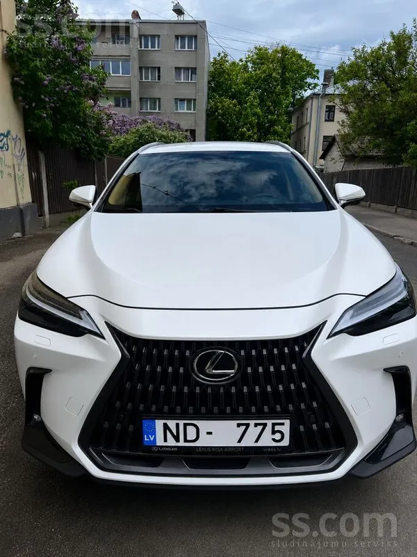 Lexus NX