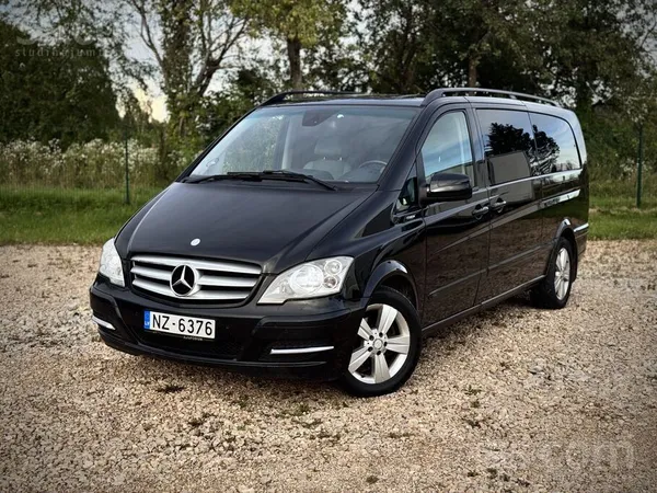 Mercedes Viano