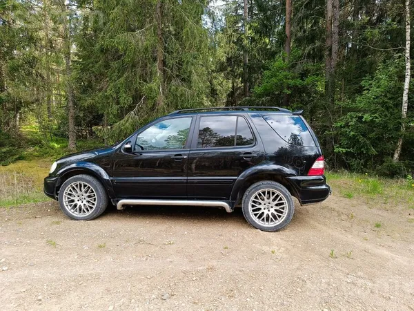 Mercedes ML270