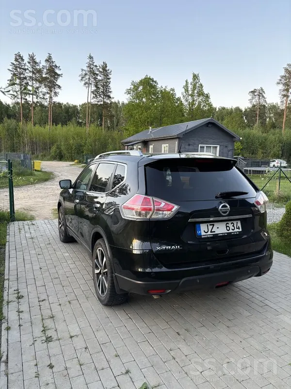 Nissan X-Trail