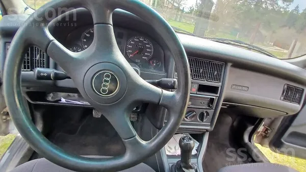Audi 80